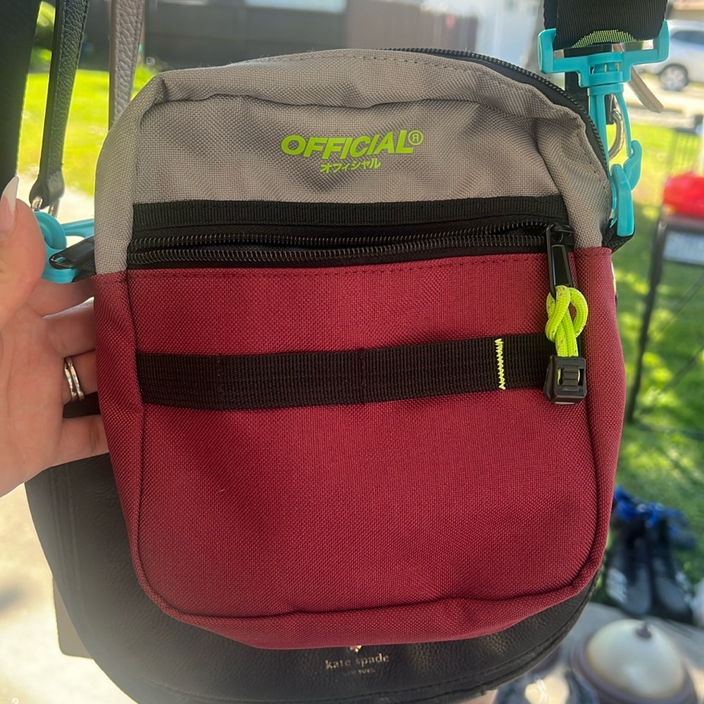 Unisex official crossbody